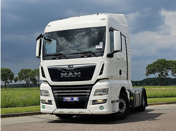 Камион влекач MAN TGX 18.460