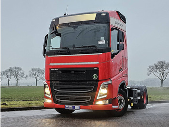 Камион влекач VOLVO FH 460