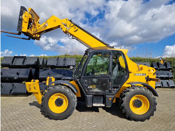 Телескопски ракувач JCB