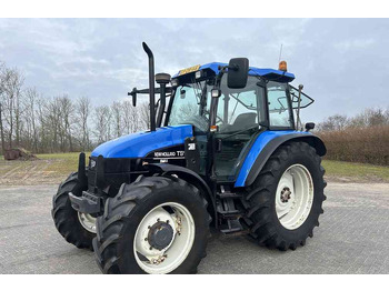 Трактор NEW HOLLAND TS100