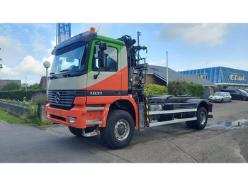 Камион со кран MERCEDES-BENZ Actros 1831