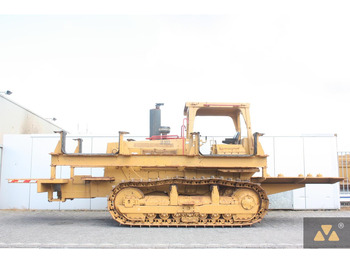 Градежна машина CATERPILLAR D6