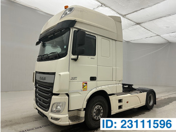 Камион влекач DAF XF 460