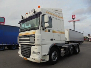 Камион влекач DAF XF 105 460