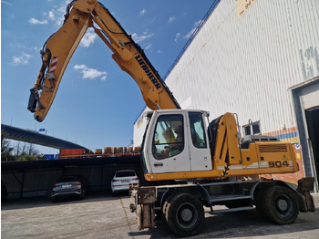 Справувач со отпад/ Индустрија LIEBHERR A904C (2010): слика 4