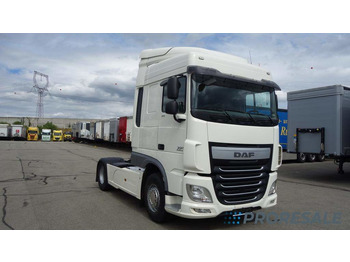 Камион влекач DAF XF 510