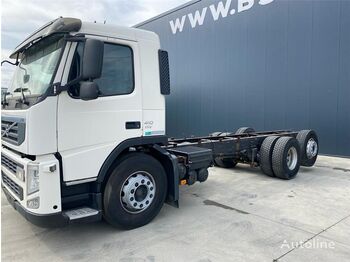 Камион со кабинска шасија VOLVO FM