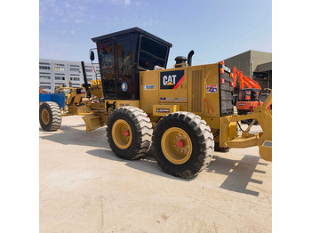 Порамнувач CATERPILLAR 140H