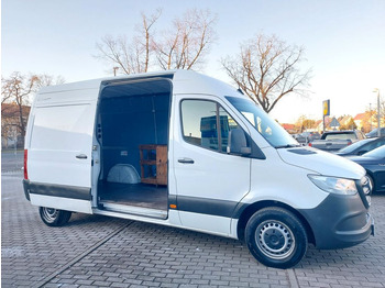 Минибус MERCEDES-BENZ Sprinter 211