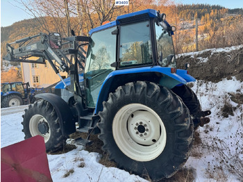 Трактор 2003 New Holland TS110 with Front Loader: слика 3