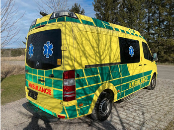 Амбулантно возило Mercedes-Benz Sprinter II Kasten 316 CDI Aut *Ambulance*: слика 5