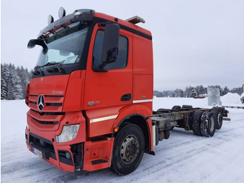 Камион со кабинска шасија MERCEDES-BENZ Actros 2545