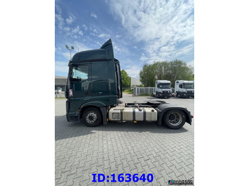 Камион влекач MERCEDES-BENZ Actros 1843