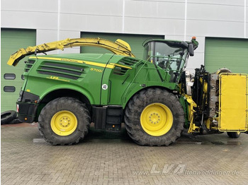 Комбајн за сточна храна John Deere 8700: слика 2