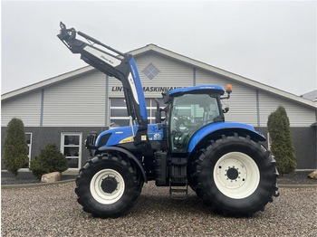 Трактор New Holland T7070 AutoCommand med Frontlift, FrontPTO & Frontl: слика 2