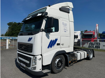 Камион влекач VOLVO FH 420