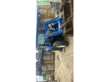 Трактор NEW HOLLAND T5