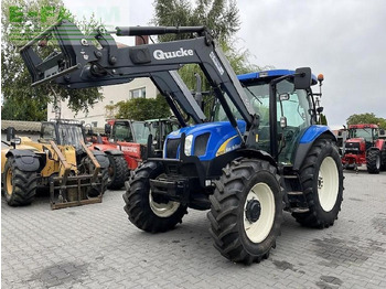 Трактор NEW HOLLAND T6000