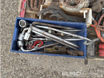 Градежна опрема Pallet of Various Tools: слика 2