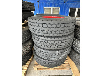 Мобилен кран Liebherr Zubehör = Kompletträder 8 x Bridgestone VHS 385/95 R25 (14.00 R25): слика 2