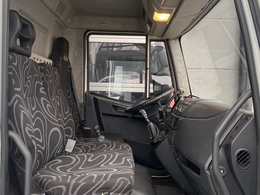 Комбе фургон Iveco EC ML75E18 Euro5 3-Sitzer Tempomat 6,05m Kof+LBW: слика 11