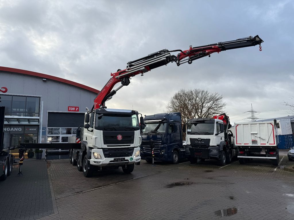 Камион влекач Tatra 41.500 Phoenix 8x8 mit Fassi F710 Ladekran: слика 7