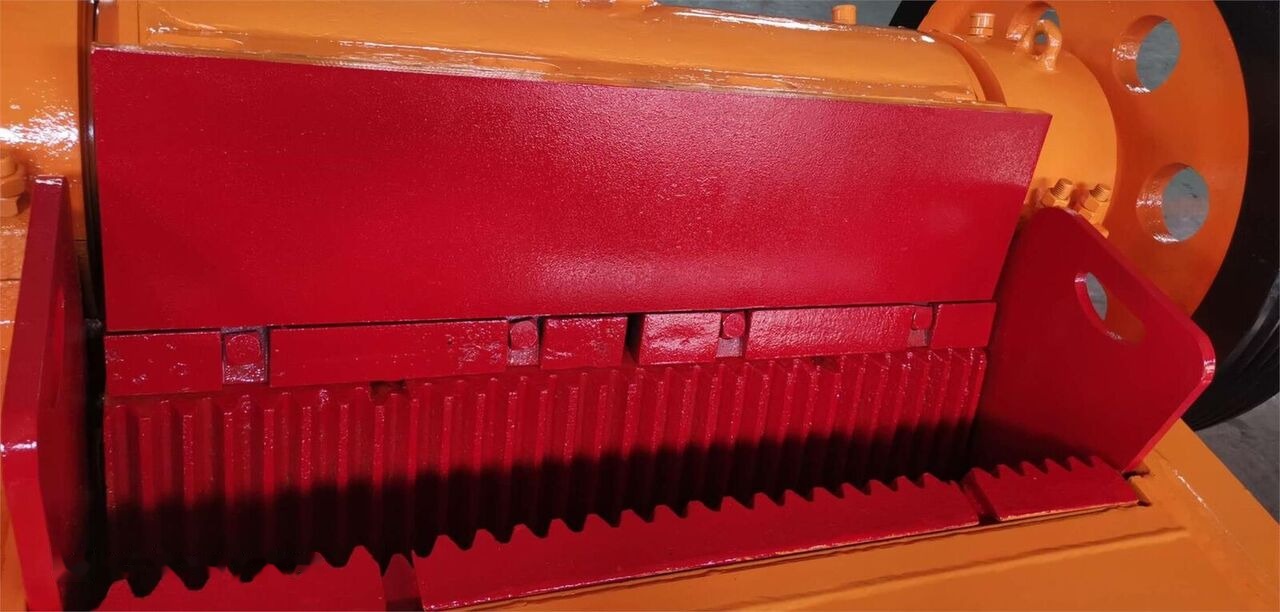 Нов Дробилката за вилица Kinglink Jaw Crusher PEX250X1200 with Strong Frame: слика 7