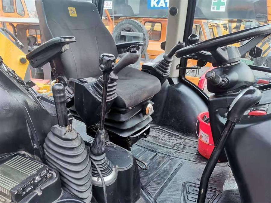 Ровокопач JCB 3 CX: слика 14