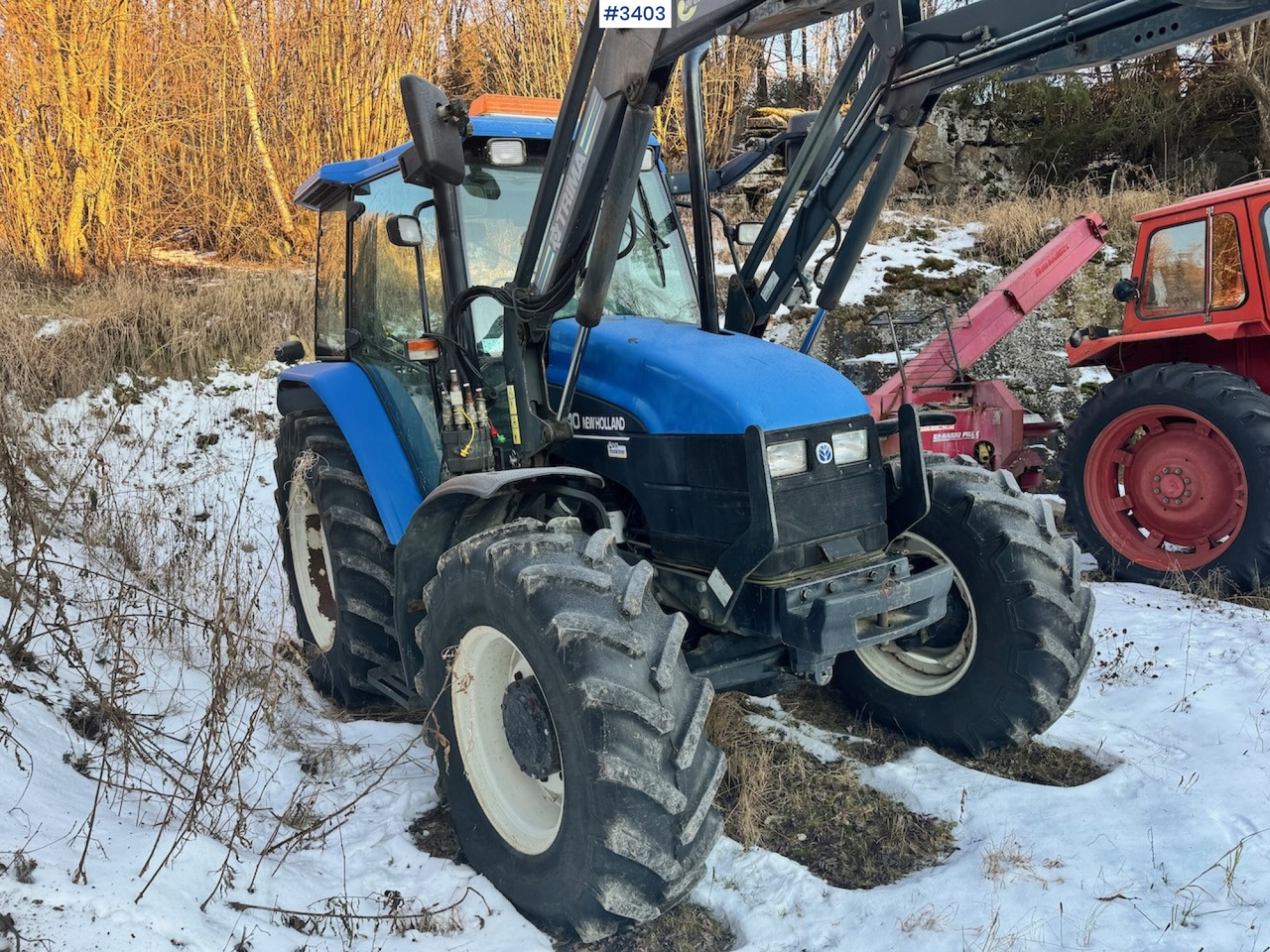 Трактор 2003 New Holland TS110 with Front Loader: слика 8