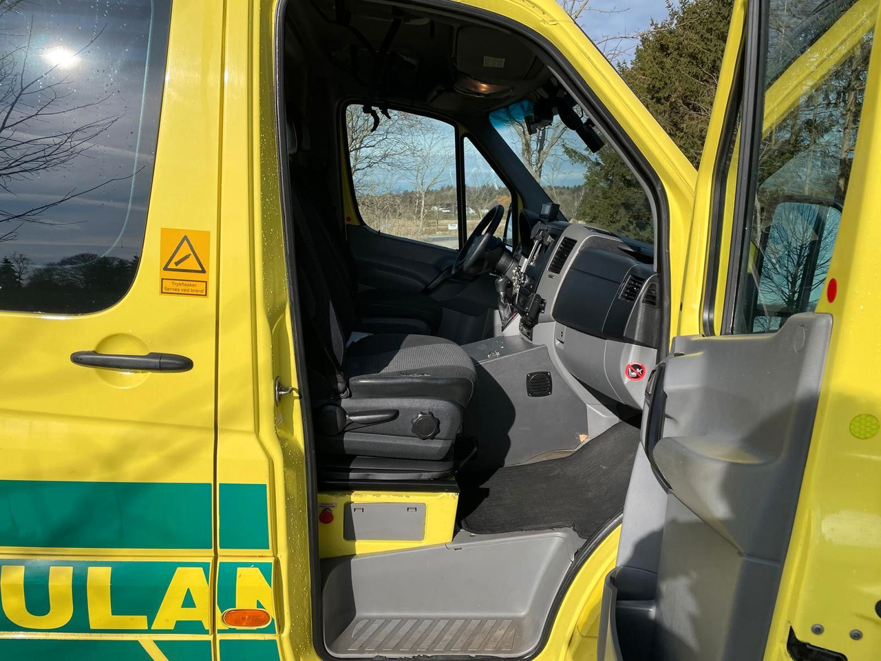 Амбулантно возило Mercedes-Benz Sprinter II Kasten 316 CDI Aut *Ambulance*: слика 13