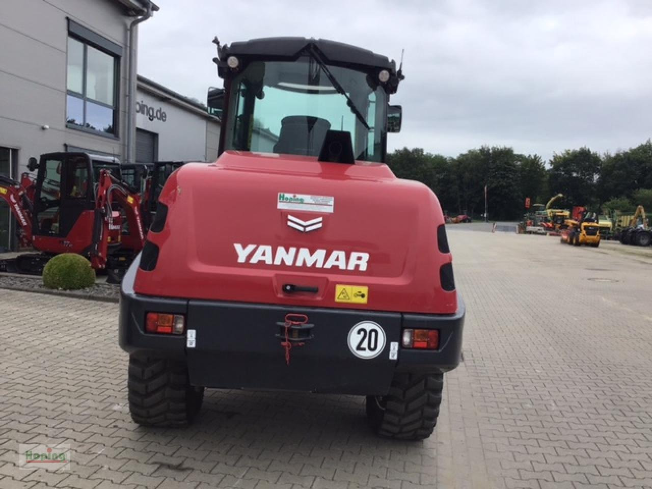 Натоварувач на тркала Yanmar V120/5: слика 6