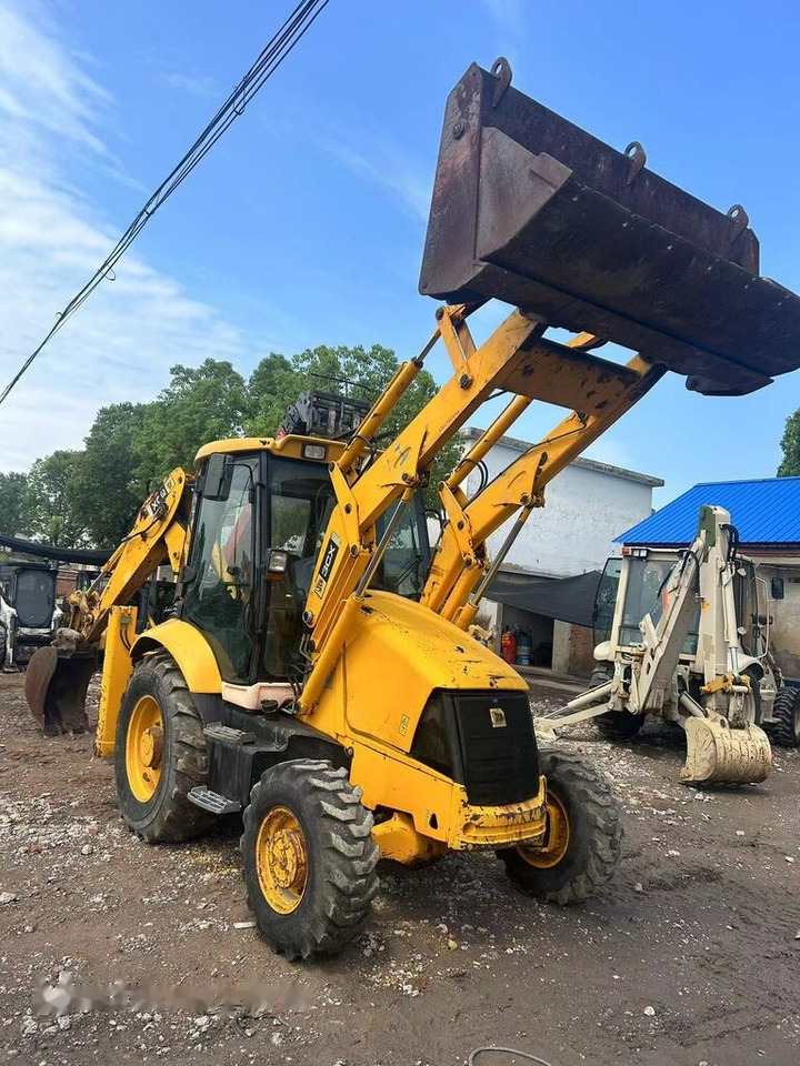 Ровокопач JCB 3CX: слика 11