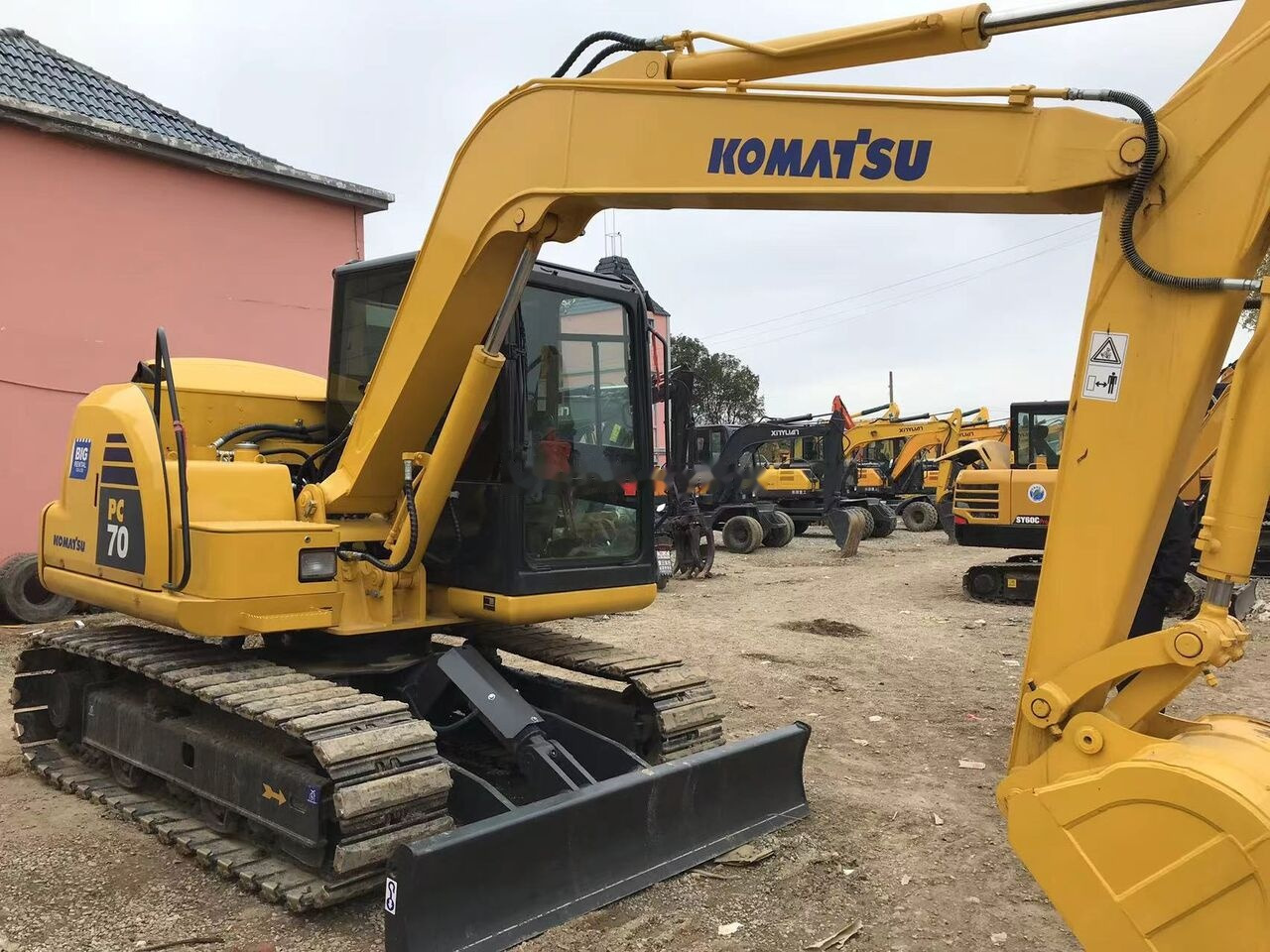 Багер гасеничар Komatsu PC70-8: слика 7