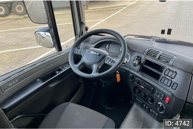 Камион влекач DAF CF 440 Day Cab, Euro 6, / Automatic / 2x Tank: слика 7