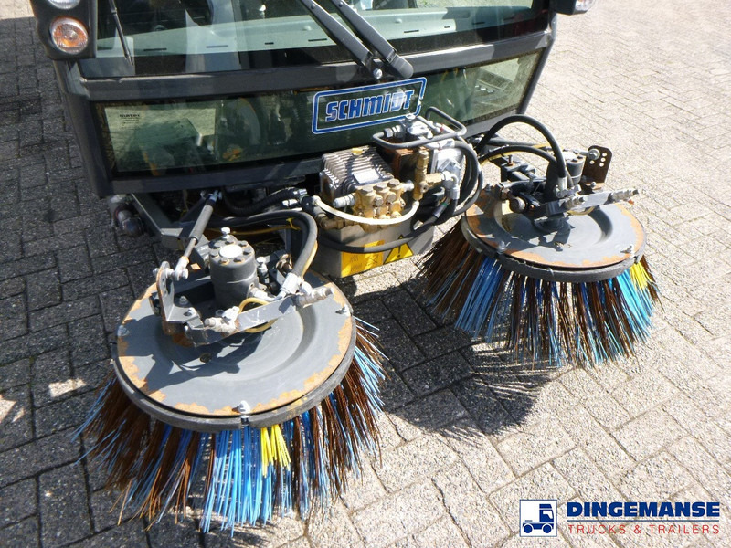 Лизинг на Schmidt Compact 200 street sweeper Schmidt Compact 200 street sweeper: слика 9