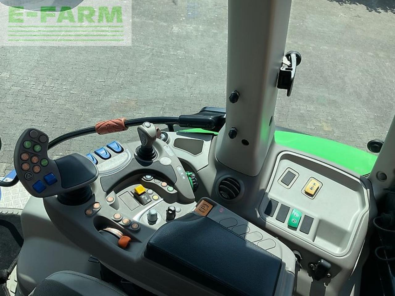 Трактор Deutz-Fahr agrotron ttv 7250 TTV: слика 12