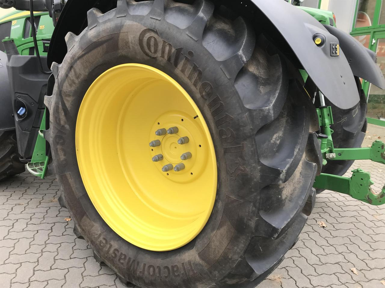 Трактор John Deere 6R 155: слика 12