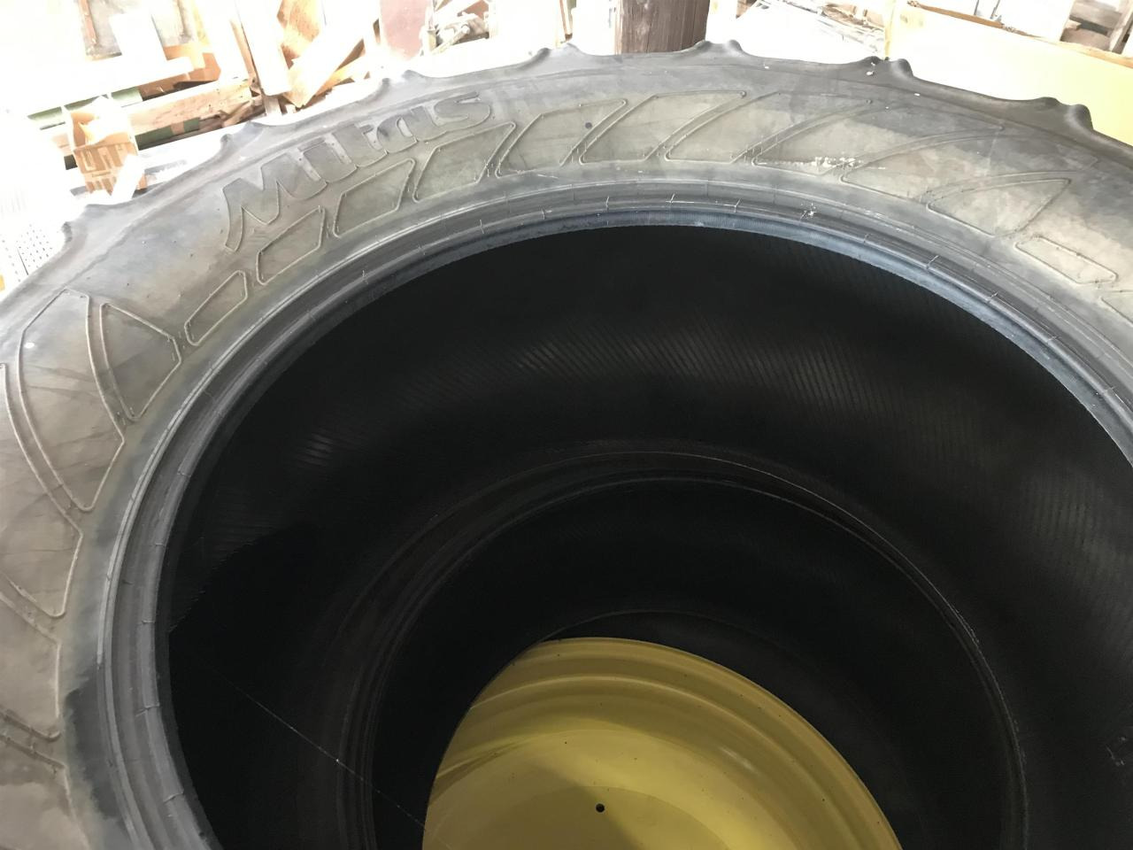 Гума за Земјоделска машина Mitas 600/65R34: слика 6