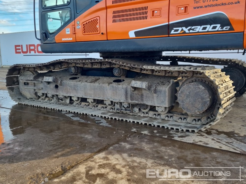 Багер гасеничар 2018 Doosan DX300LC-3: слика 11