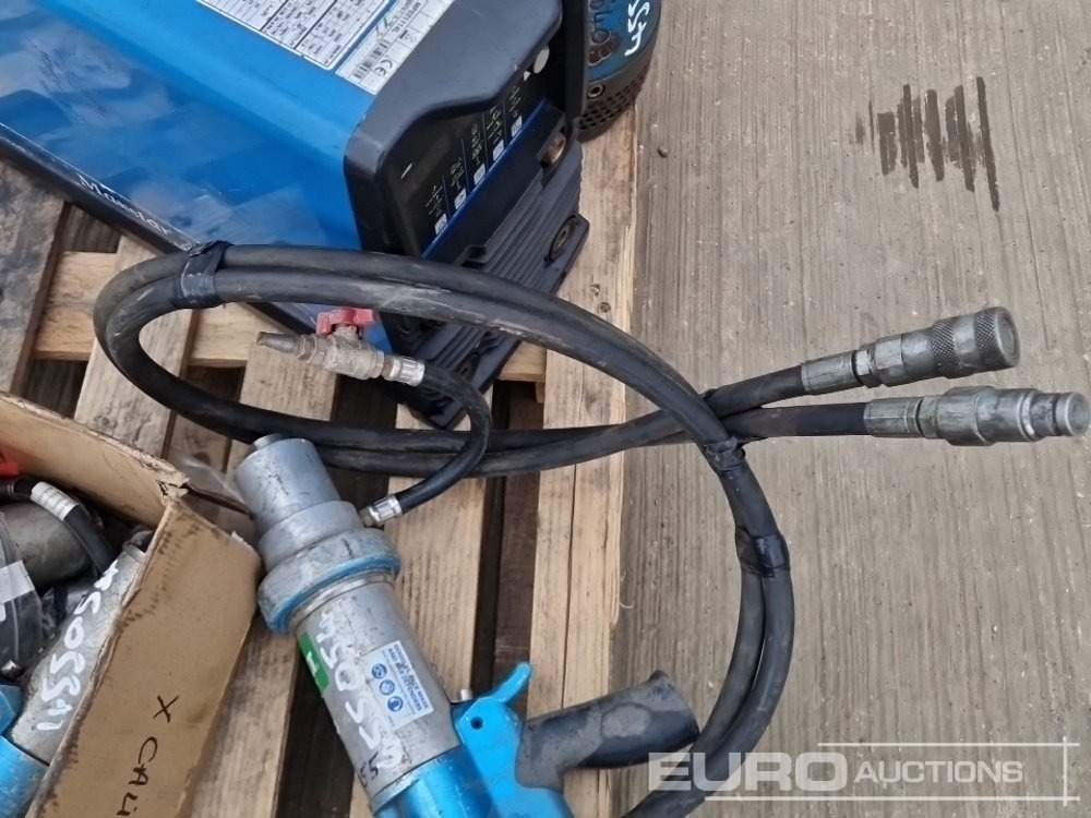 Градежна опрема Hydraulic Impact Wrench (2 of), Miller 415Volt Welder, Submersible Pump: слика 11