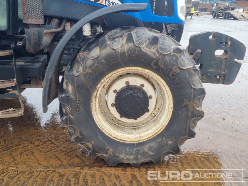 Трактор New Holland TS100A: слика 12