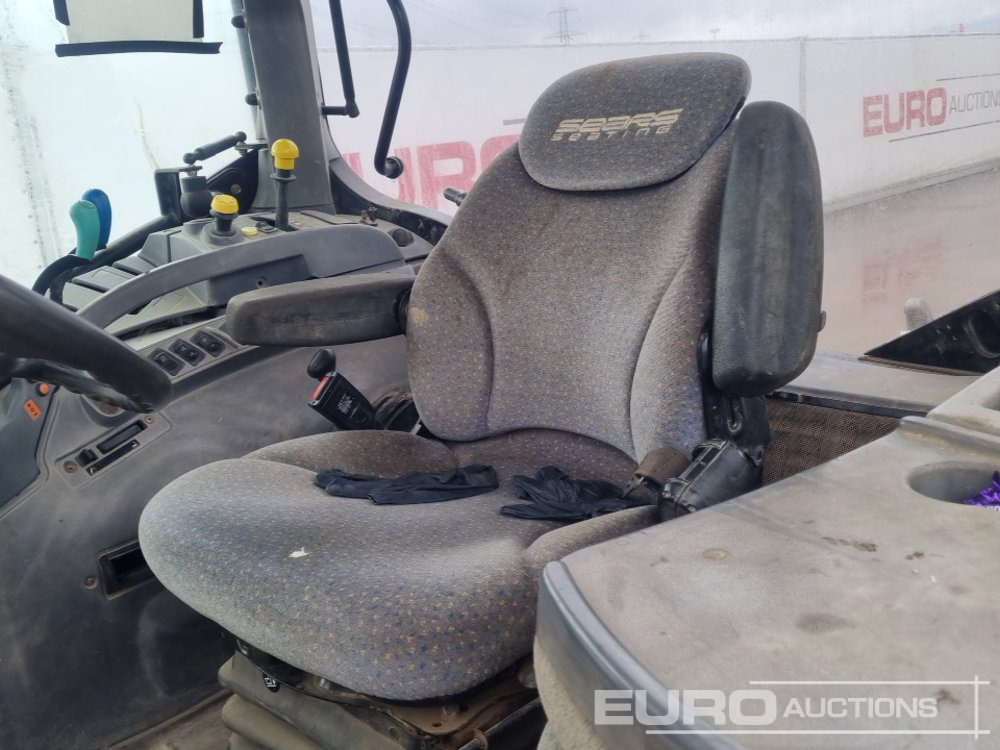 Трактор New Holland TS100A: слика 27