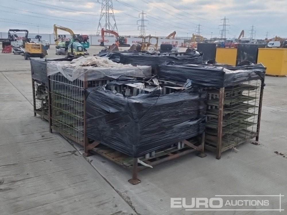 Градежна опрема Stillage of Metal Heras Fencing Feet (6 of): слика 7