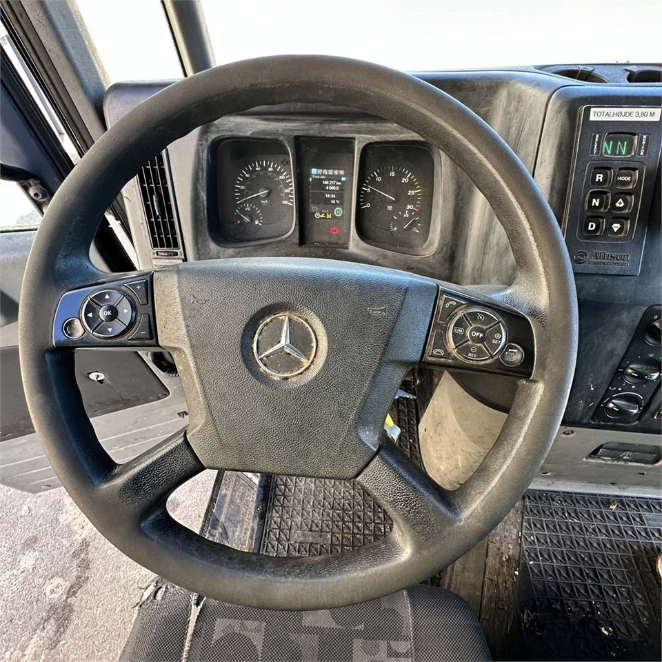 Камион за ѓубре Mercedes Econic 2630 (L 6x2/4): слика 14